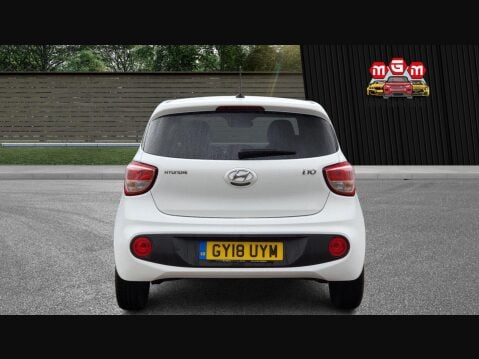 Hyundai i10 GO SE 8