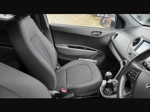 Hyundai i10 GO SE 15