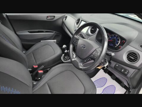 Hyundai i10 GO SE 4