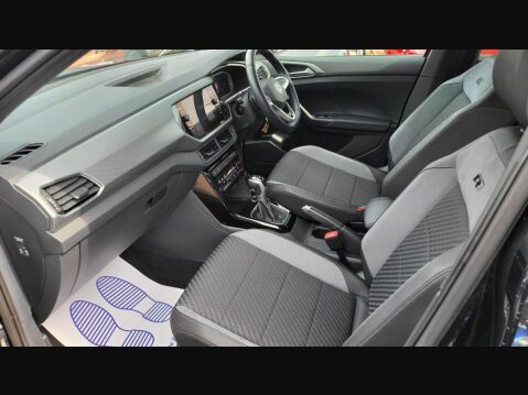 Volkswagen T-Cross R-LINE TSI DSG 2