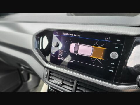 Volkswagen T-Cross R-LINE TSI DSG 26