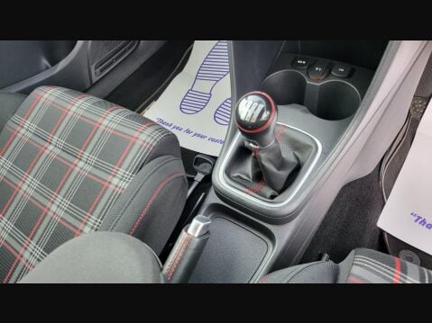Volkswagen Polo GTI 17