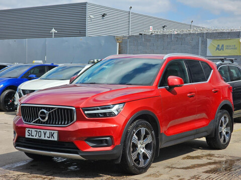 Volvo XC40 B4 INSCRIPTION AWD MHEV 6