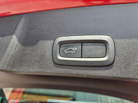 Volvo XC40 B4 INSCRIPTION AWD MHEV 24