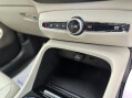 Volvo XC40 B4 INSCRIPTION AWD MHEV 27