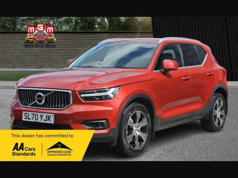 Volvo XC40 B4 INSCRIPTION AWD MHEV 1