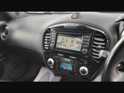 Nissan Juke TEKNA DIG-T 21