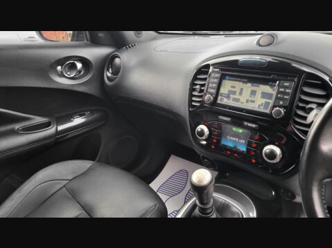 Nissan Juke TEKNA DIG-T 15