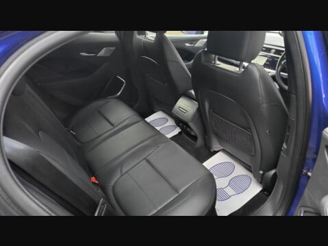 Jaguar I-Pace S 21