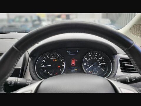 Nissan Pulsar N-CONNECTA DIG-T 21