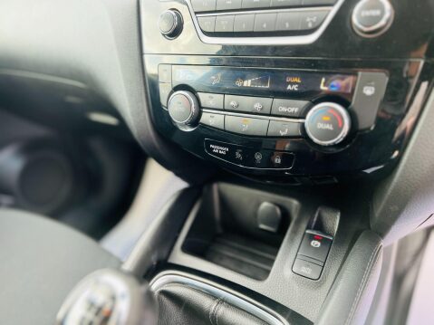 Nissan Qashqai ACENTA DIG-T 30