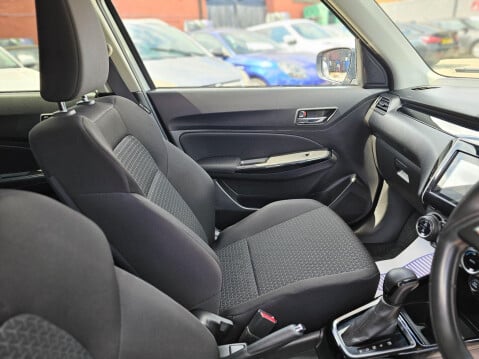 Suzuki Swift SZ5 BOOSTERJET 21