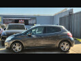 Peugeot 208 ALLURE 8
