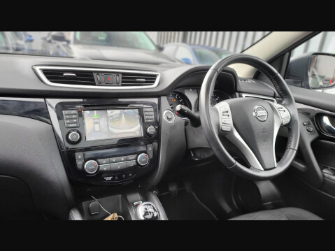 Nissan Qashqai N-CONNECTA DIG-T 13