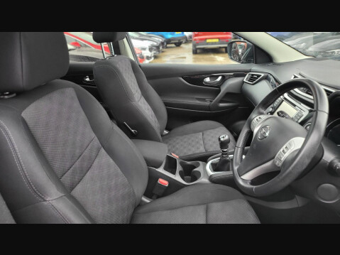 Nissan Qashqai N-CONNECTA DIG-T 19