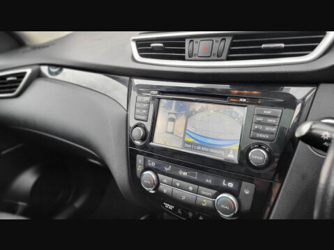 Nissan Qashqai N-CONNECTA DIG-T 27