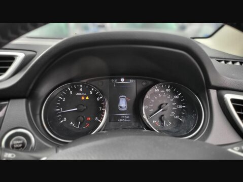 Nissan Qashqai N-CONNECTA DIG-T 28