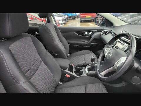 Nissan Qashqai N-CONNECTA DIG-T 19