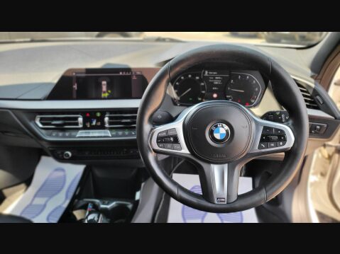 BMW 1 Series 118I M SPORT 26