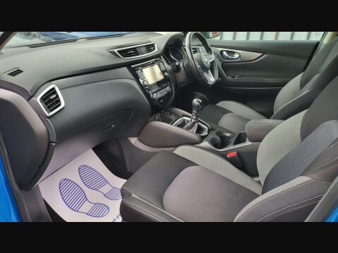 Nissan Qashqai N-CONNECTA DIG-T 4