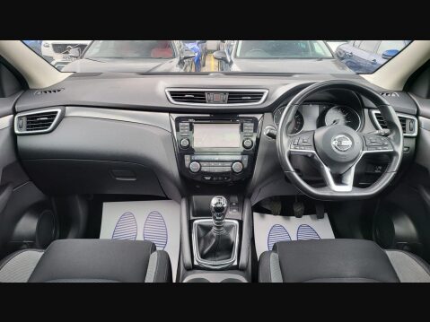 Nissan Qashqai N-CONNECTA DIG-T 3