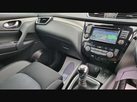 Nissan Qashqai N-CONNECTA DIG-T 24