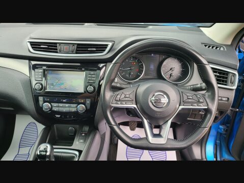 Nissan Qashqai N-CONNECTA DIG-T 27