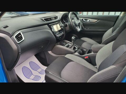 Nissan Qashqai N-CONNECTA DIG-T 4
