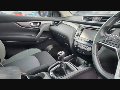 Nissan Qashqai N-CONNECTA DIG-T 38