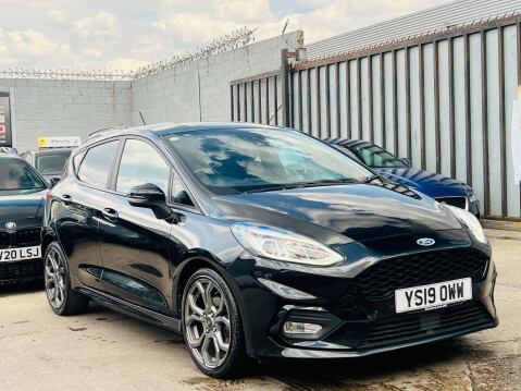 Ford Fiesta ST-LINE 3