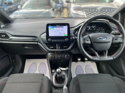 Ford Fiesta ST-LINE 12