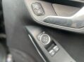 Ford Fiesta ST-LINE 19