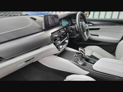 BMW M5 M5 COMPETITION 13