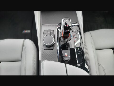 BMW M5 M5 COMPETITION 14