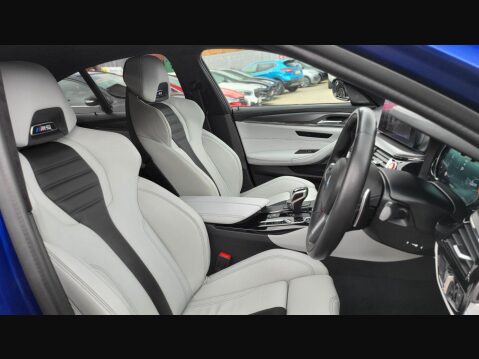 BMW M5 M5 COMPETITION 18