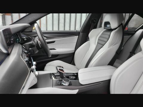 BMW M5 M5 COMPETITION 39
