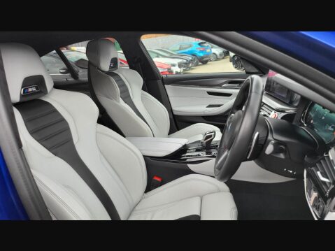 BMW M5 M5 COMPETITION 18