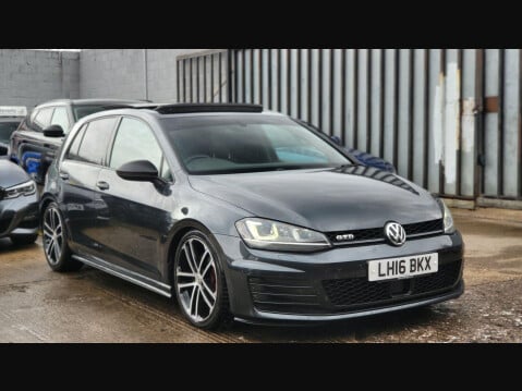 Volkswagen Golf GTD DSG 4