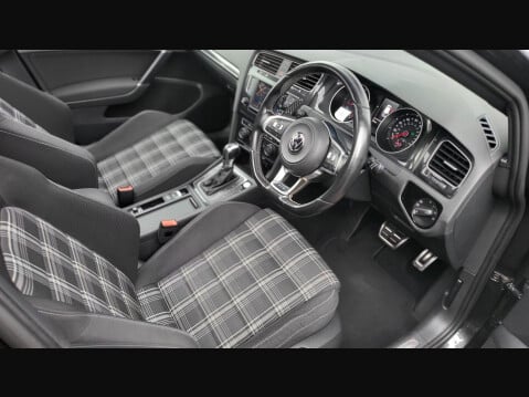 Volkswagen Golf GTD DSG 5