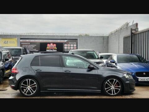 Volkswagen Golf GTD DSG 11
