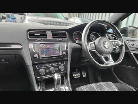 Volkswagen Golf GTD DSG 15