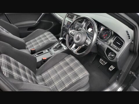 Volkswagen Golf GTD DSG 5