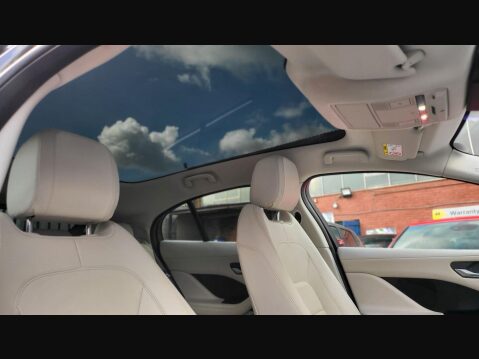 Jaguar I-Pace SE 2