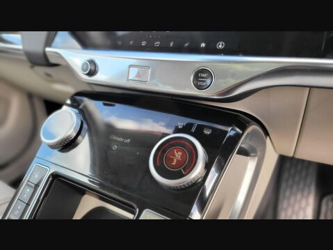 Jaguar I-Pace SE 24