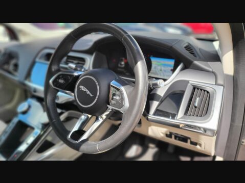 Jaguar I-Pace SE 33