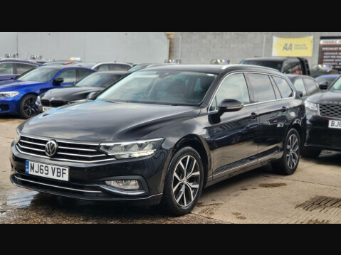 Volkswagen Passat SEL TDI DSG 13