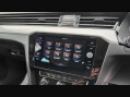 Volkswagen Passat SEL TDI DSG 18