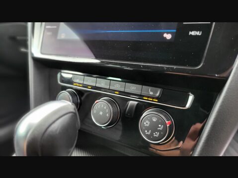 Volkswagen Passat SEL TDI DSG 15
