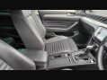 Volkswagen Passat SEL TDI DSG 13