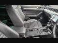 Volkswagen Passat SEL TDI DSG 13